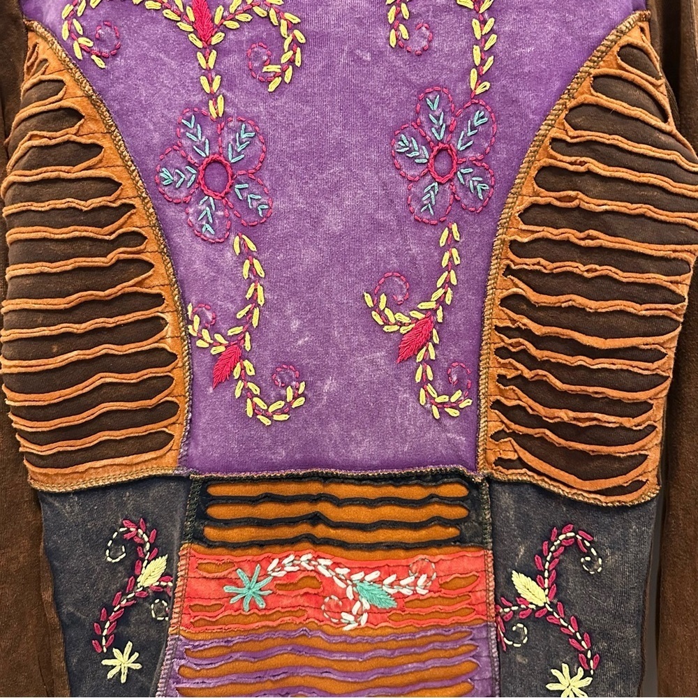 Rising International Embroidered Boho Hippie Nepal Top Shirt Women L Brown Purpl - Picture 3 of 9